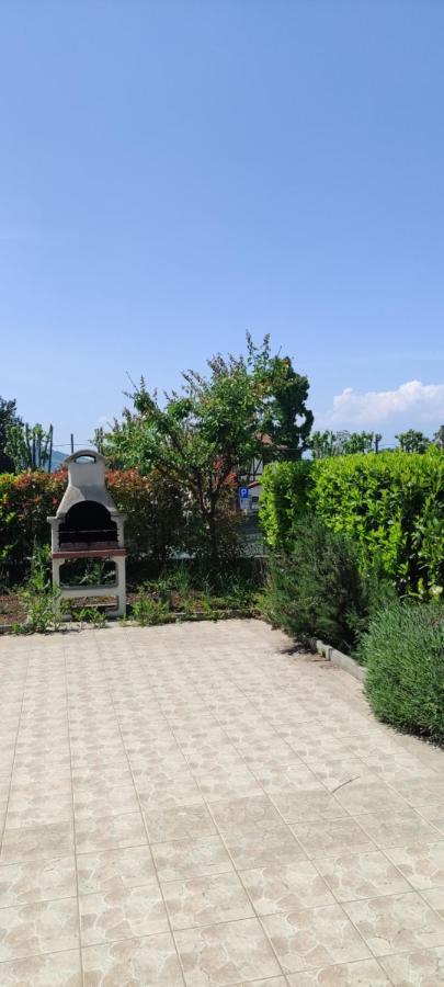Slowliday Viverone Bagian luar foto