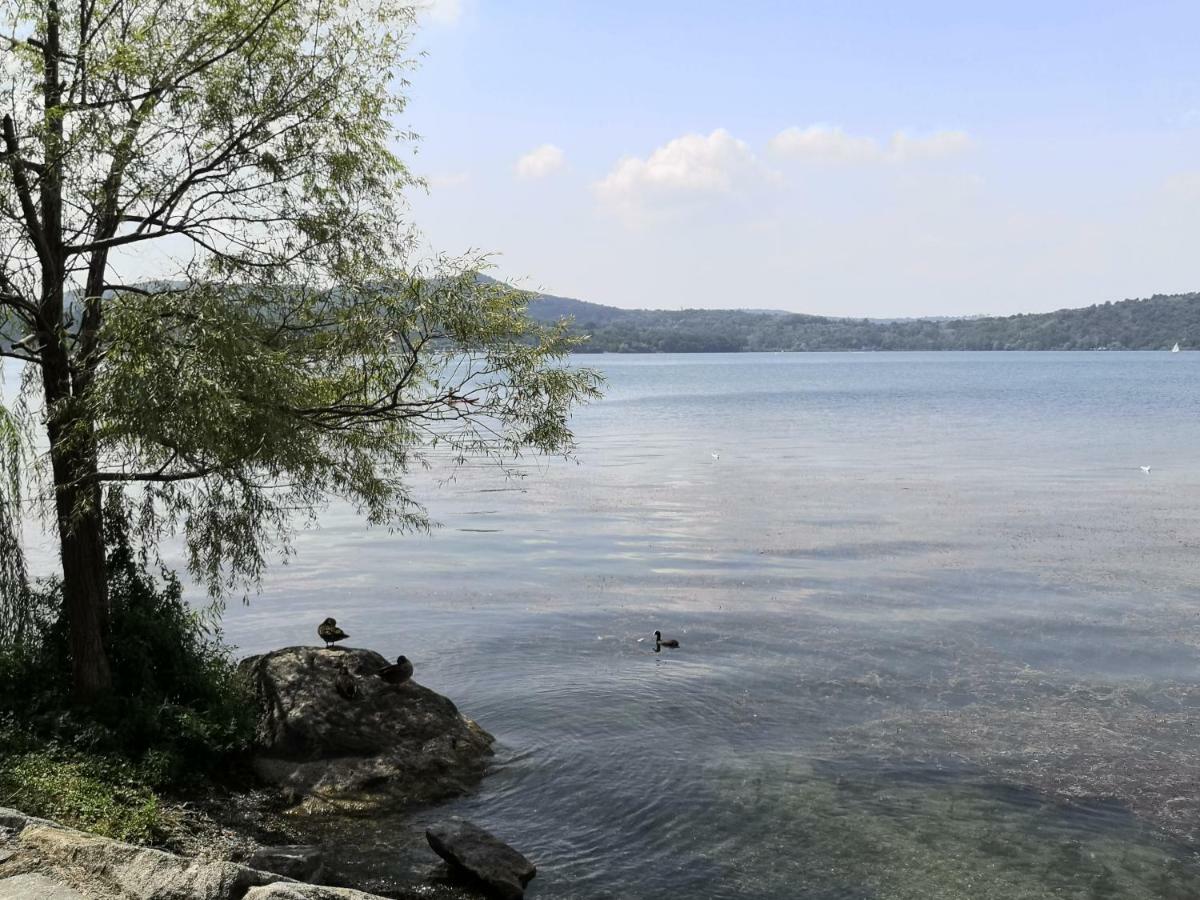 Slowliday Viverone Bagian luar foto