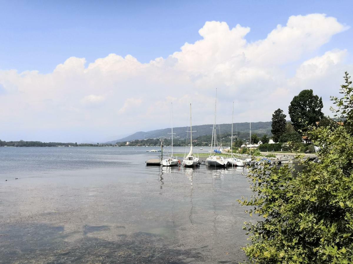 Slowliday Viverone Bagian luar foto